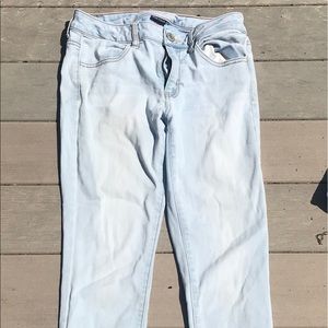 Size 8 American Eagle Jeans